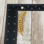 Vintage Faux Pearl Flowers Gold Photo 4