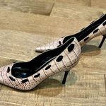 Medici Women’s Animal Print Ribbon Detail Pump Heels Tan Size 40 EUC Photo 0