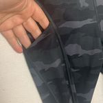 Athleta  women's small ultimate camo 7/8 tight leggings black lulu gym Photo 4