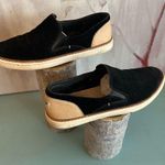 UGG  Women's Adley Perforated Slip-On Sneaker Size 8 Suede Black and Tan Preppy Photo 2