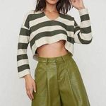 Cider NWT Faux Leather Wide Leg Shorts High Waist Pockets Soft PU L Olive #1723 Photo 0