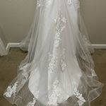 SheIn NWT  Wedding Dress Size 6 • Lace & Tulle Bridal Gown • Long Train • Bride Photo 11