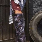 NWT Free People Movement Womens Pants Mesmerize Me Printed Purple Combo Size XS Photo 1