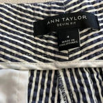 Ann Taylor  ladies shorts 4 Photo 1