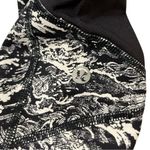 Lululemon Women’s Pace Rival Crops—size 8 Photo 2