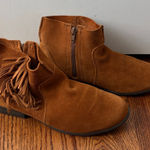 Minnetonka  Fringe Boots Size 8.5 Tan Brown Suede Moccasins Ankle Booties Western Photo 0