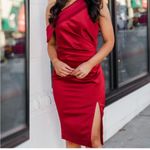 Lavish New  Alice Red Pleated One Shoulder Satin Midi Dress with Slit Size 4 Photo 2