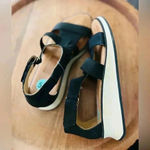 Adrienne Vittadini  Black Sandals Size 5.5 Photo 1