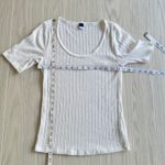 Old Navy  Women's Large Textured Short Sleeve Scoop Neck White Top Photo 2