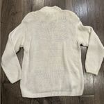 Vintage Hand Knit Chrysanthemum Sweater Womens White Floral Pink Purple Flowers Size M Photo 3