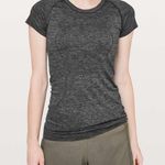 Lululemon Swiftly Tech Short Sleeve Crew Black / Anchor Photo 0