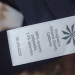 Athleta black jogger capris size 6 Photo 3