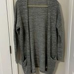EXPRESS  multi grey cardigan in size Medium with 2 front pockets Photo 0
