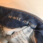 American Eagle Hi-Rise Jegging Distressed Size 8 Regular Photo 6