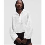 Lululemon NWT  Scuba Cropped Anorak Jacket Size 6 White Water Resistant Photo 2
