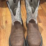 Ariat  Cowgirl Boots Photo 1