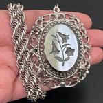 Whiting & Davis Vintage  Black Glass Intaglio Flowers Pendant Silvertone Necklace Photo 3