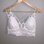 Zenana Outfitters White lace bralette Photo 0