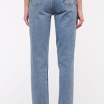 Abercrombie & Fitch Abercrombie The 90s Straight Ultra High-Rise Curve Love Straight Jeans Photo 4