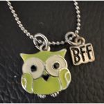 6 Piece Green Jewelry Bundle, Bracelets, Rhinestones, Earrings, Necklaces Photo 2