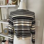 Forever 21 Striped Black and White Long Sleeve Crop Top Size 2X Photo 3