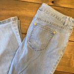 C wonder light wash‎ blue jeans size 6 flare jeans Photo 1