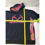 Realtree  Women's Black Edge with Hot Pink Camo Sweatshirt Hoodie  Size S Photo 4