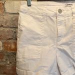 D. Jeans  Classic White Large Pocket Shorts Size 8 Photo 1