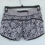 Lululemon Shorts Size 6 Photo 2