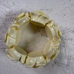 VTG Cream Resin Rose Stretch Bracelet Chunky Floral Statement Y2K Cottagecore Photo 1