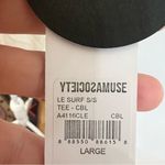 Amuse Society  A4116CLE Le Surf Tee White Black Graphic 100% Cotton NWT Large Photo 4