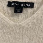 Boston Proper  Women’s Size Medium White Furry Long V‎ Neck Ribbed Tank Top Photo 3