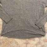 Old Navy Active Long Sleeve Crewneck Top with Hi/Low Hem Photo 1