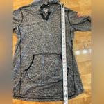 Nike Women’s Dri-Fit Long Sleeve Hooded SF Half Marathon Athletic Shirt Grey S Photo 12