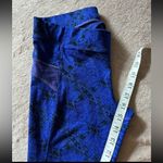 Athleta Womens Cairo Bare to Run Knickerā Capri Crop Legging Purple Size Small Photo 8