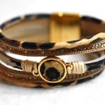 Source Unknown Fashion Faux Fur/Leather Animal Print Layered Gold Tone Magnet Clasp Bracelet Photo 0