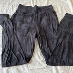 Lululemon  Joggers Photo 0