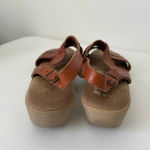 Cabin creek  Women’s interwoven strap sandals — size 8‎ Photo 1