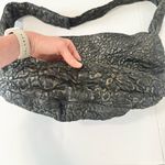 Vintage Maya Embossed Leather Hobo Bag – Black Photo 9