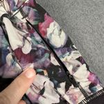 Lululemon  Shorts Womens 4 Purple Black Floral‎ Hotty Hot Short 2.5 Lined Mesh Photo 3