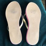 Lilly Pulitzer spring flip flops gold strap floral top NEW 9 Photo 5