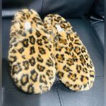 Madewell  The Loafer Scuff Slipper in Leopard Faux-Fur size 7 NEW Photo 4