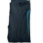 Fabletics  Salar Capris Photo 1