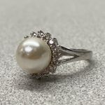 Silver Tone Elegant Pearl Halo Crystal Accents Classic Design Cocktail Ring Sz 7 White Photo 5