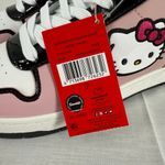 Hello Kitty NEW  Ladies Low Top Casual Court Shoes Size 7 Photo 7