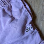 Alo Yoga Accolade sweats Photo 1