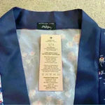Morgan Lane  x Fab Fit Fun Women’s NWT Size S/M Navy Blue Floral Satin Robe Photo 5
