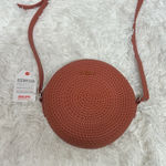 Women's Round Woven Bag Photo 0