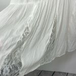 American Eagle  White Pattern Lace detail top size Medium Boho Photo 12