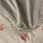 Lululemon shorts Photo 4